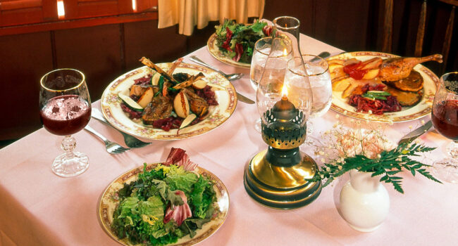 fine-dining-vermont-echo-lake-inn